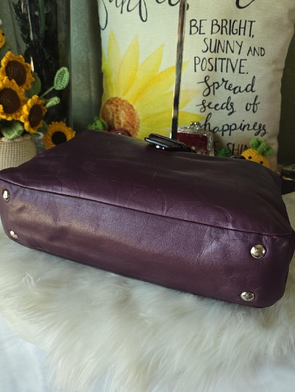 Coach Soho Purple Leather Signature Buckle Tote with Hangtag GUC - Picture 10 of 16